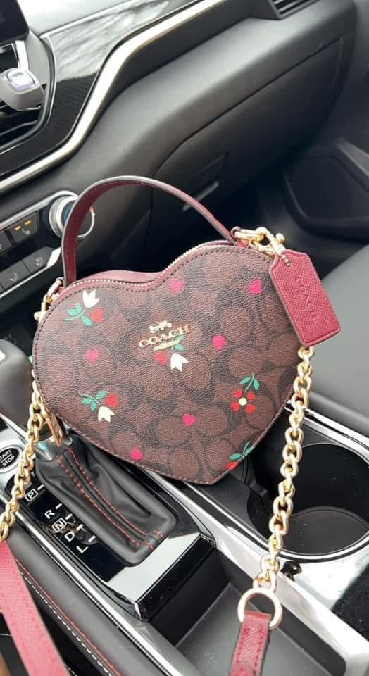 COACH HEART CROSSBODY BAG
