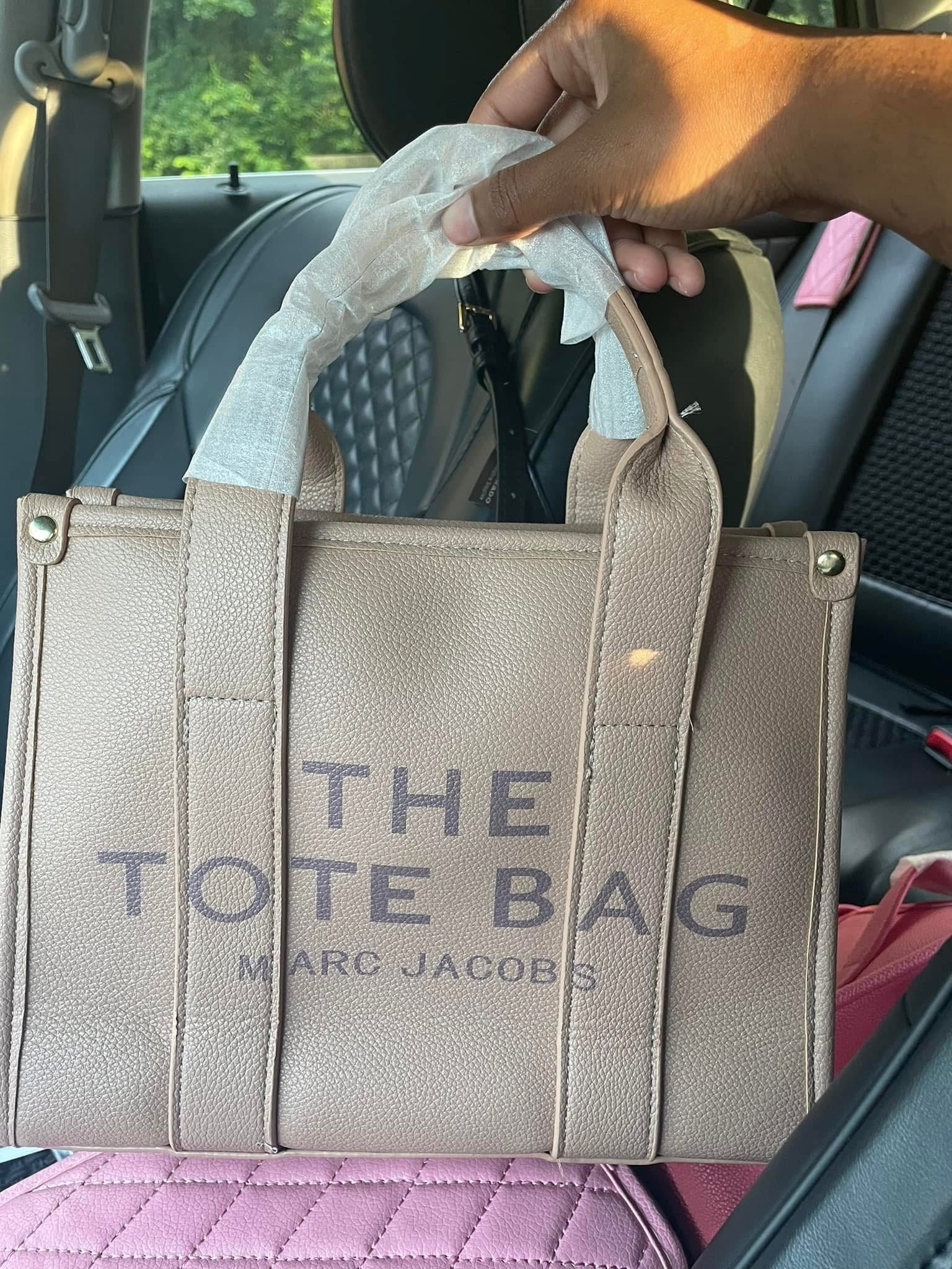 THE TOTE BAG