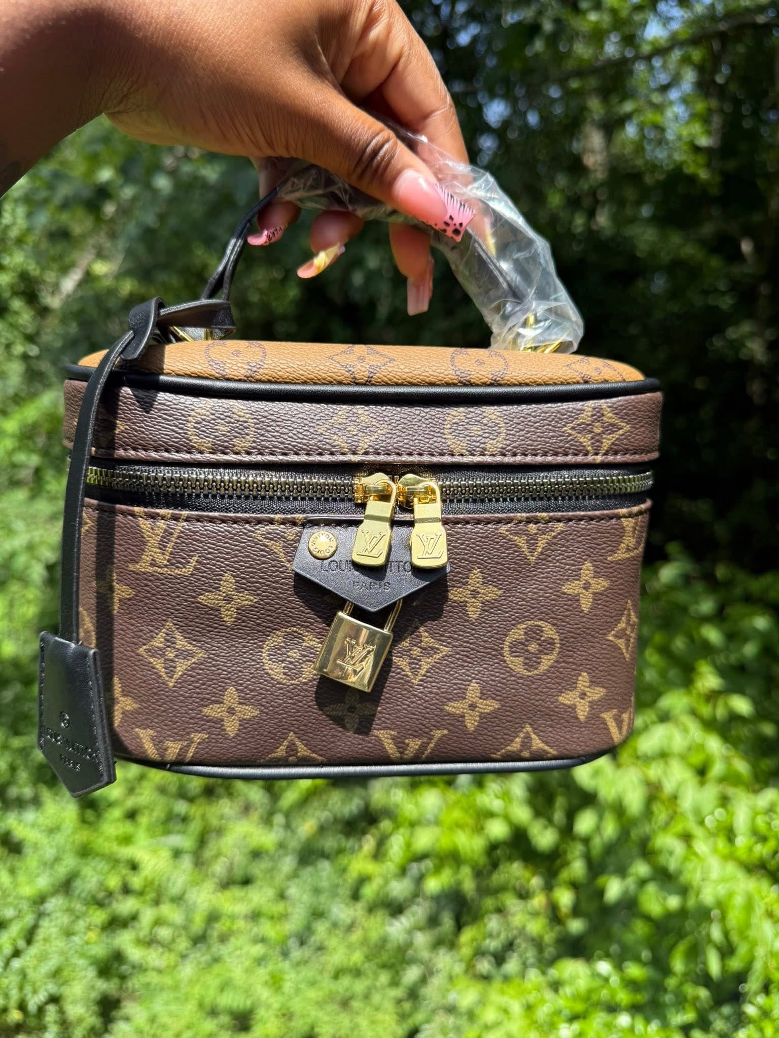 LV MINI BAG